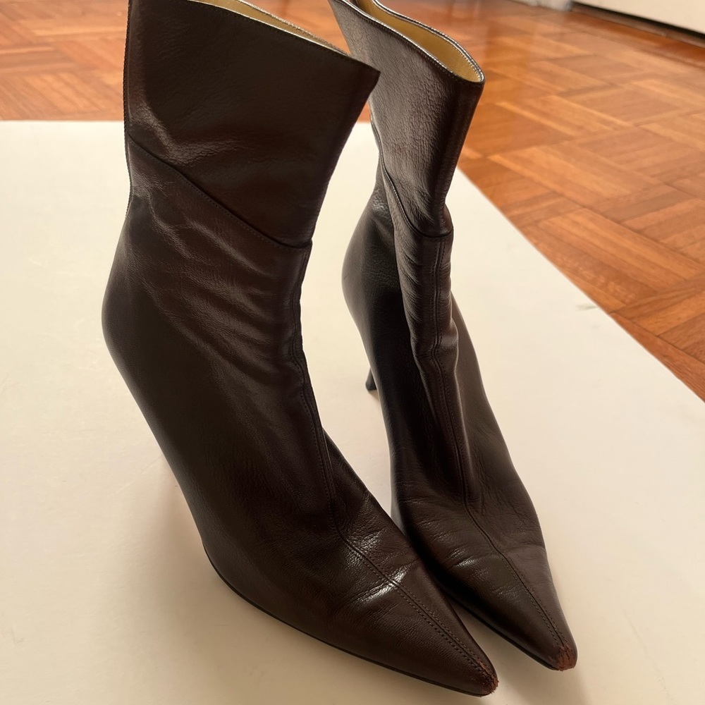 Gucci pointed toe 3 inch heeled boots